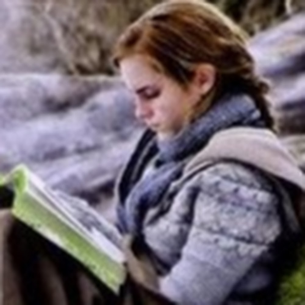 Meet your Posher, Ramona